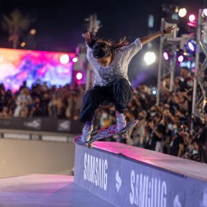 Rayssa Leal brilha no SLS Super Crown com fotos registradas pelo Samsung Galaxy S25 Ultra